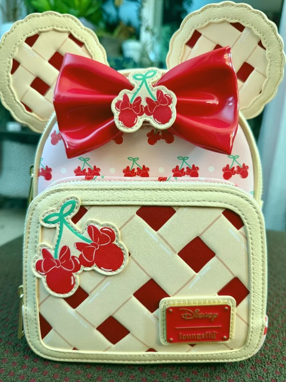 Loungefly Disney Minnie Cherry Pie Mini Backpack Convertible NWT